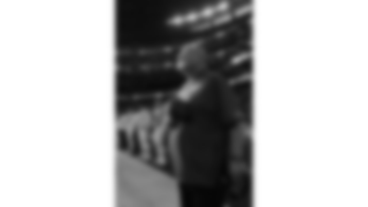 Kansas City Chiefs Head Coach Andy Reid on the field prior to a week 13 NFL Football game against the Dallas Cowboys on Thursday, November 27, 2025 in Dallas, Texas.