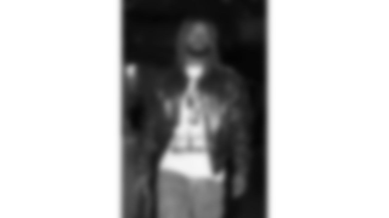 Kansas City Chiefs cornerback Kristian Fulton (8) arrives at Nissan Stadium prior to a week 16 NFL Football game against the Tennessee Titans on Sunday, December 21, 2025 in Nashville, Tennessee.