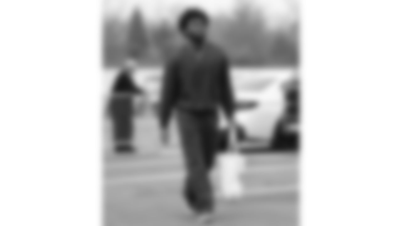 Kansas City Chiefs defensive back Kevin Knowles (38) arrives prior to a week 12 NFL Football game against the Indianapolis Colts on Sunday, November 23, 2025 in Kansas City, MO