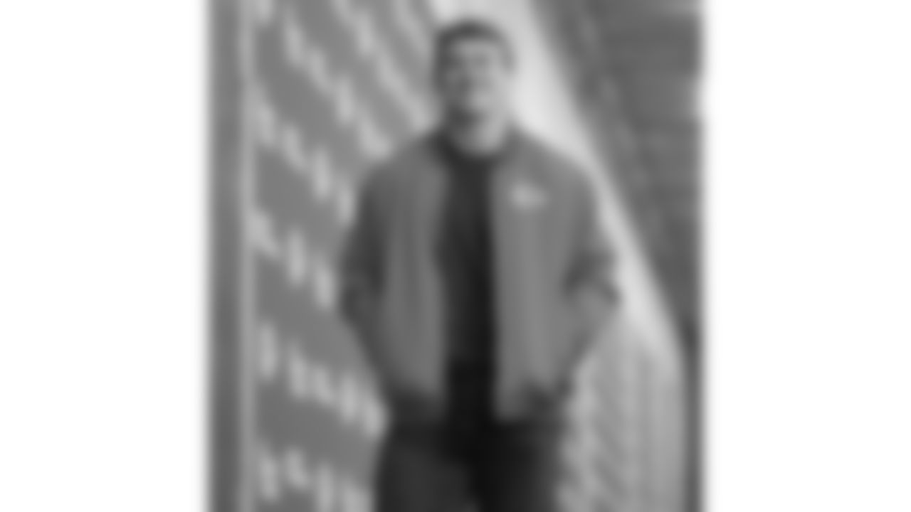 Kansas City Chiefs defensive end Ethan Downs (40) arrives prior to an NFL week 17 matchup against the Denver Broncos, Thursday, December 25, 2025.