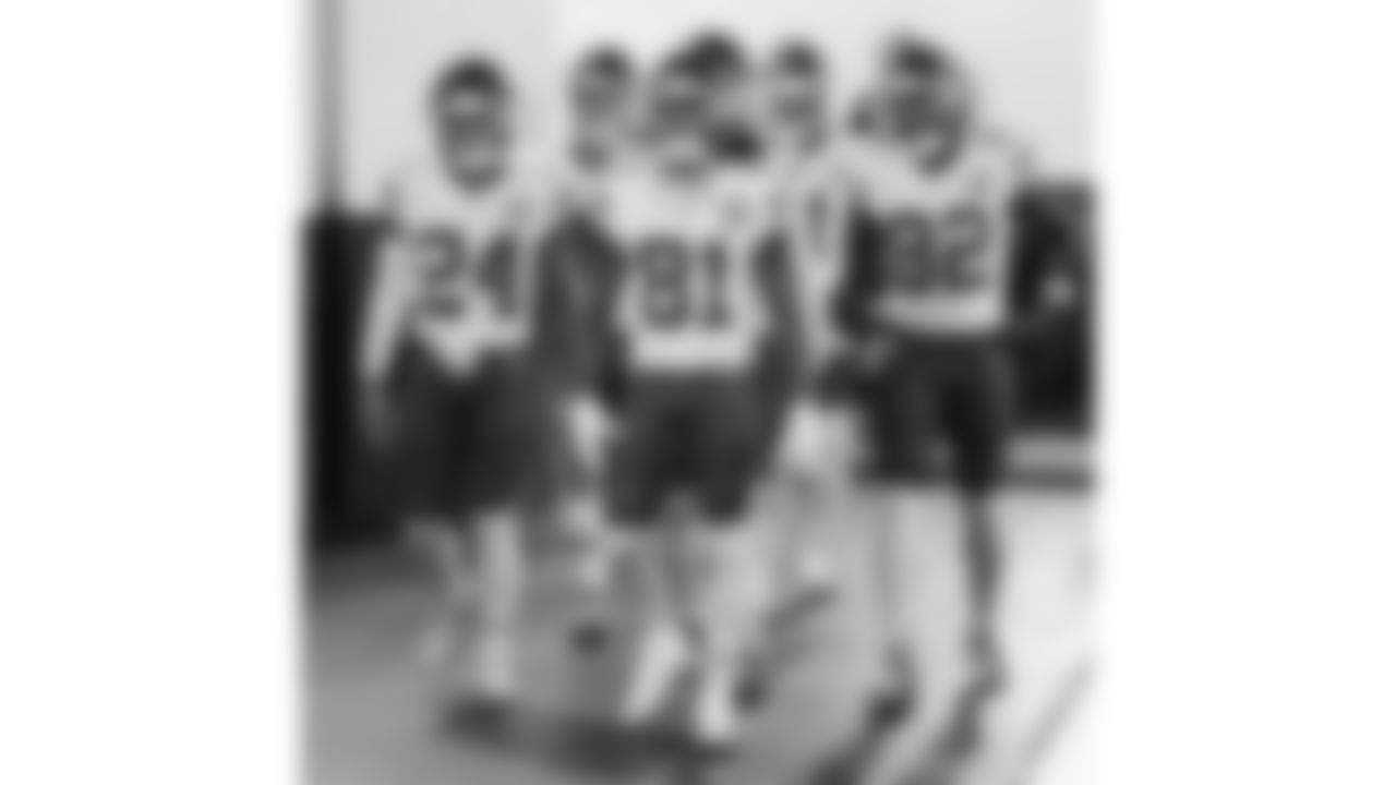 Kansas City Chiefs wide receiver Nikko Remigio (81) leads the special teams receivers through the tunnel prior to a preseason week 1 NFL football game against the Arizona Cardinals, Saturday, August 9, 2025 in Glendale, AZ.