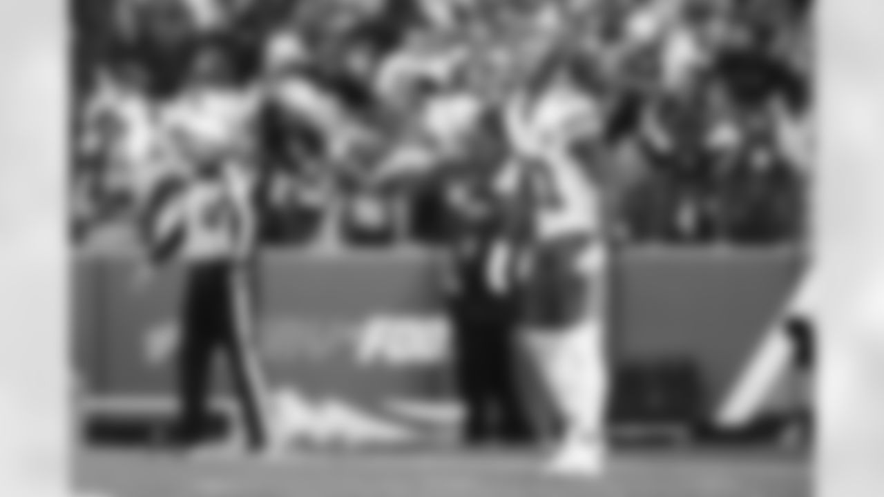 Kansas City Chiefs wide receiver Nikko Remigio (81) during a week 9 NFL football game against the Buffalo Bills, Sunday, November 2, 2025 in Buffalo, NY