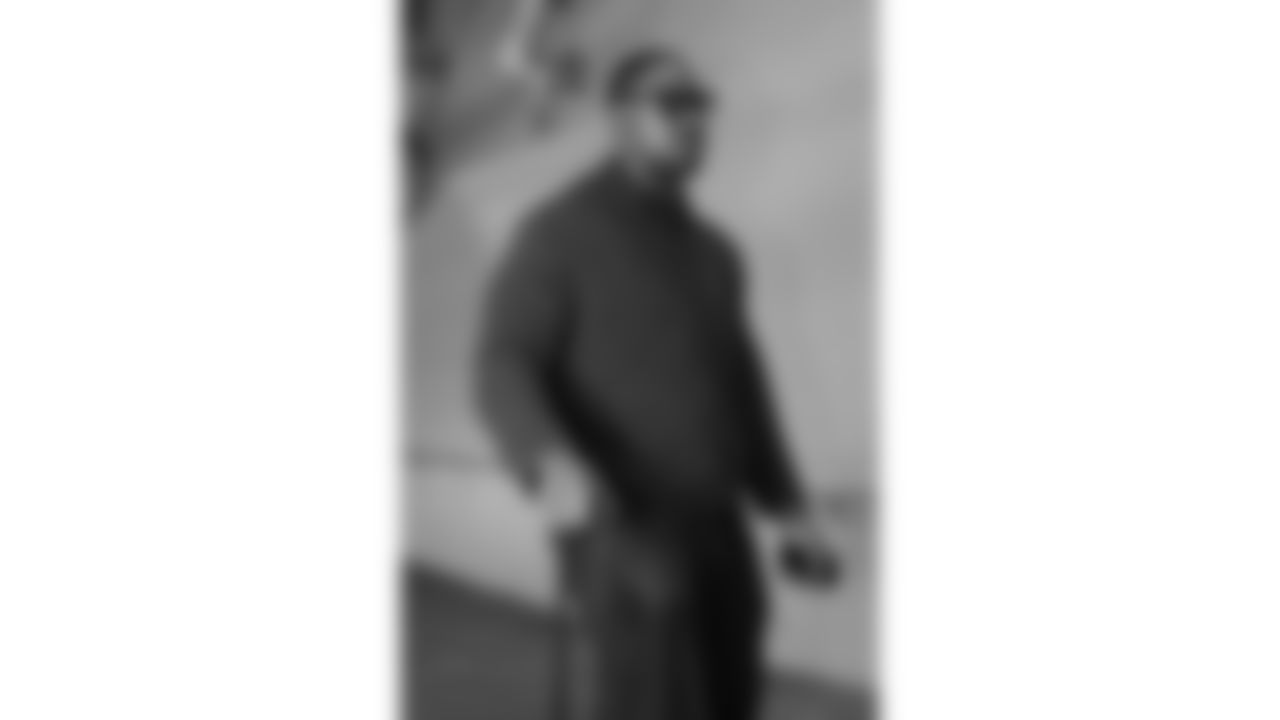 Kansas City Chiefs defensive tackle Chris Jones (95) arrives at Nissan Stadium prior to a week 16 NFL Football game against the Tennessee Titans on Sunday, December 21, 2025 in Nashville, Tennessee.