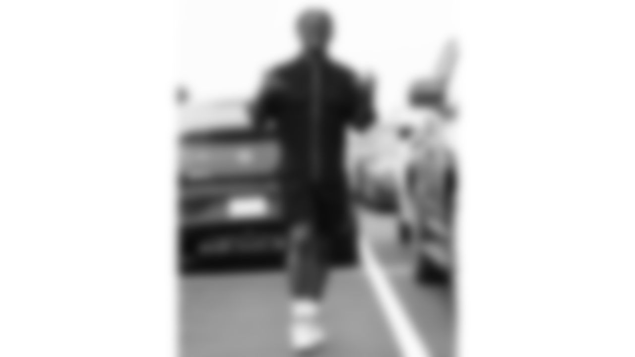 Kansas City Chiefs safety Nazeeh Johnson (13) arrives prior to a week 2 NFL Football game against the Philadelphia Eagles Sunday September 14, 2025.