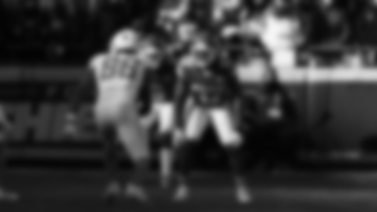 Kansas City Chiefs defensive back Chamarri Conner (27) in position during an NFL week 15 matchup against the Los Angeles Chargers, Sunday December 14, 2025.