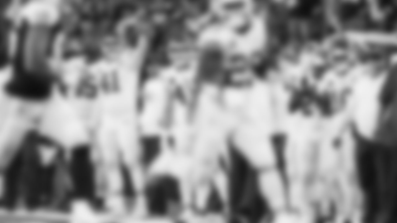 Kansas City Chiefs long snapper James Winchester (41) celebrates during a run during a week 13 NFL football game against the Dallas Cowboys on Thursday, November 27, 2025 in Arlington, TX.