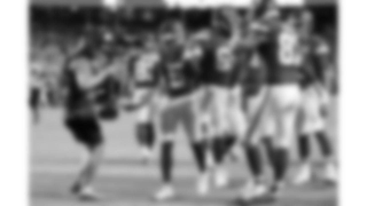 Kansas City Chiefs wide receiver Hollywood Brown (5) celebrates in the end zone during the week 6 NFL football game against the Detroit Lions, Sunday, October 12, 2025 in Kansas City, MO.