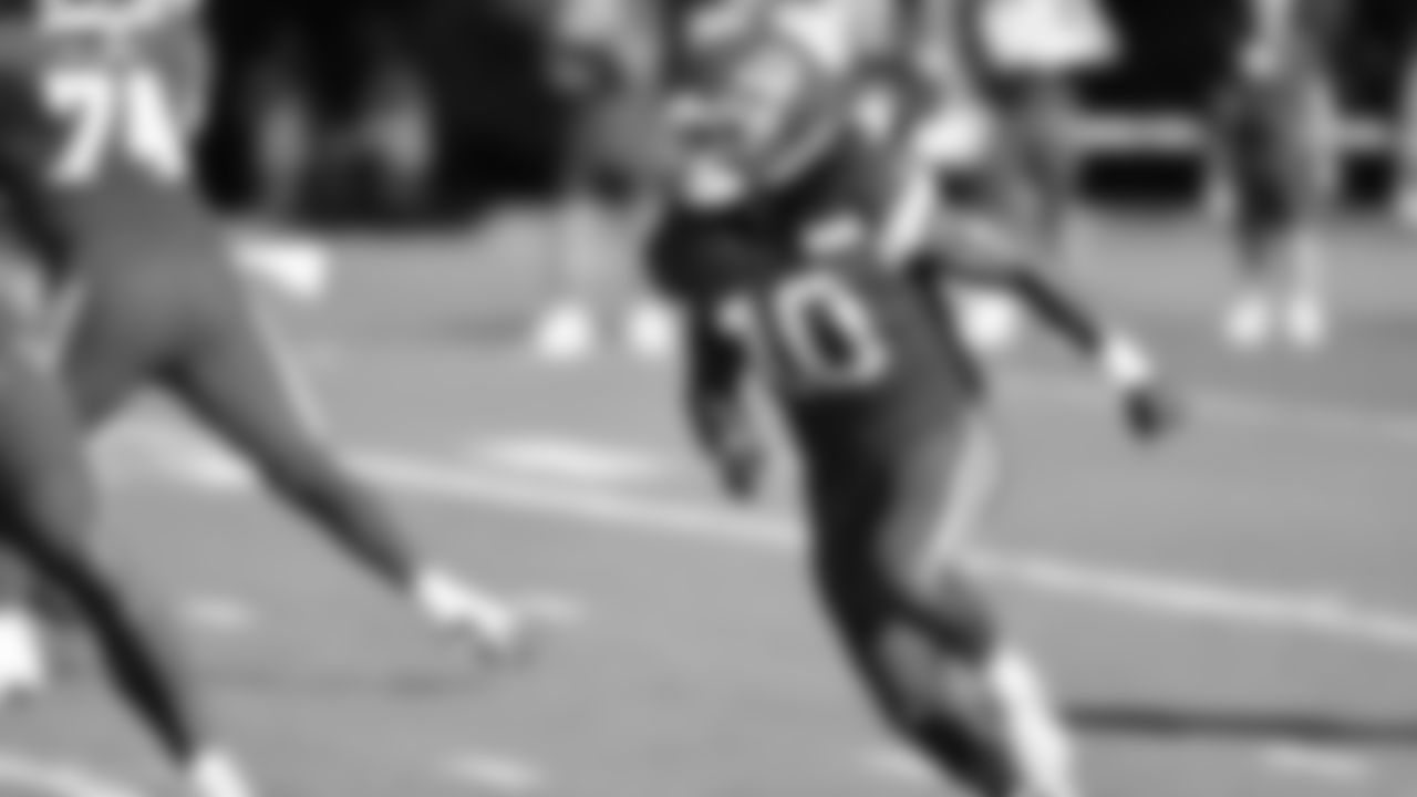 Kansas City Chiefs running back Isiah Pacheco (10) during day 5 of training camp on Sunday July 27, 2025