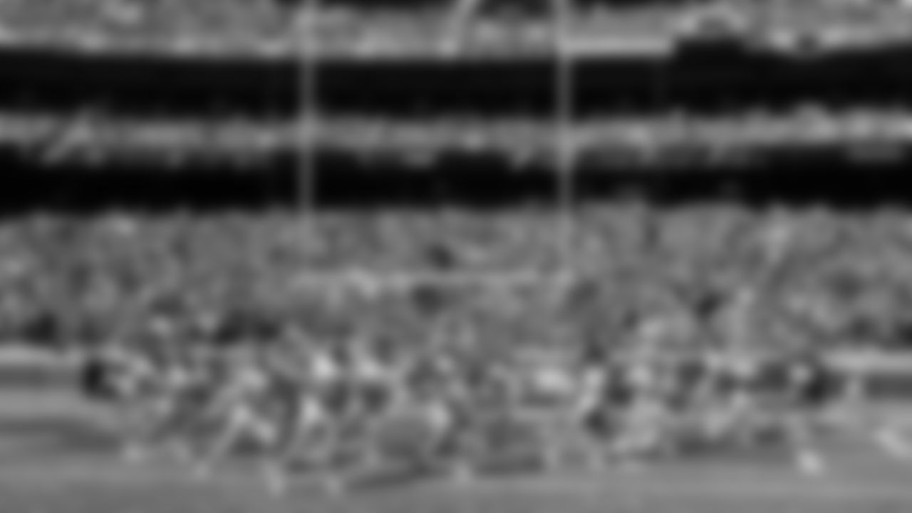The Kansas City Chiefs Cheerleaders perform during a week 7 NFL Football game against the Las Vegas Raiders on Sunday, October 19, 2025.