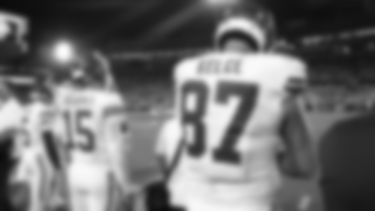 Kansas City Chiefs tight end Travis Kelce (87) during a week 5 NFL football game against the Jacksonville Jaguars, Monday, October 6, 2025, in Jacksonville, FL.