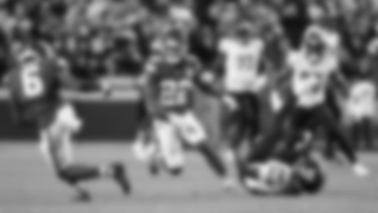 Kansas City Chiefs cornerback Trent McDuffie (22) looks on after a pass deflection during a week 8 NFL Football game against the Washington Commanders on Monday, October 27, 2025 in Kansas City, MO.