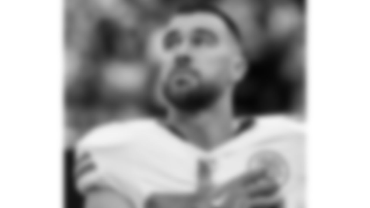 Kansas City Chiefs tight end Travis Kelce (87) looks on prior to a week 18 NFL football game against the Las Vegas Raiders, Sunday, January 4, 2026 in Las Vegas, NV.