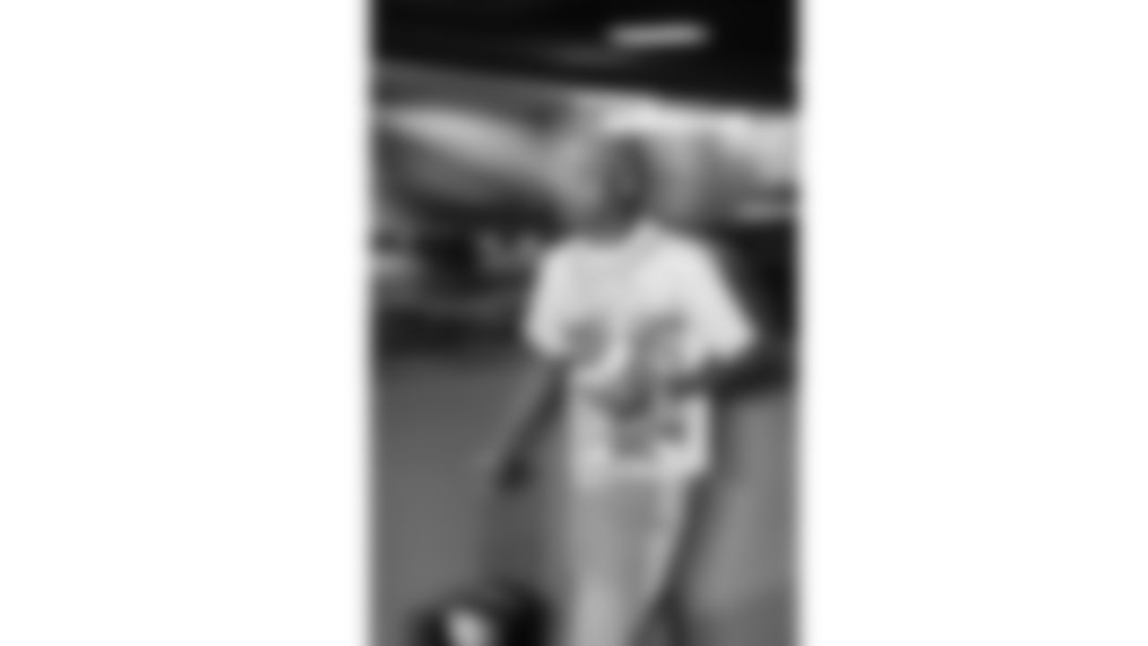 Kansas City Chiefs wide receiver Xavier Worthy (1) arrives prior to a week 11 NFL Football game against the Denver Broncos on Sunday, November 16, 2025 in Denver, Colorado.