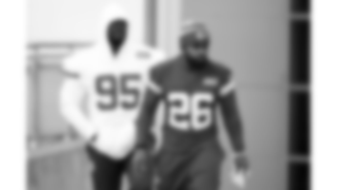 Kansas City Chiefs running back Clyde Edwards-Helaire (26) during a week 17 practice on Tuesday, December 23, 2025 in Kansas City, MO.