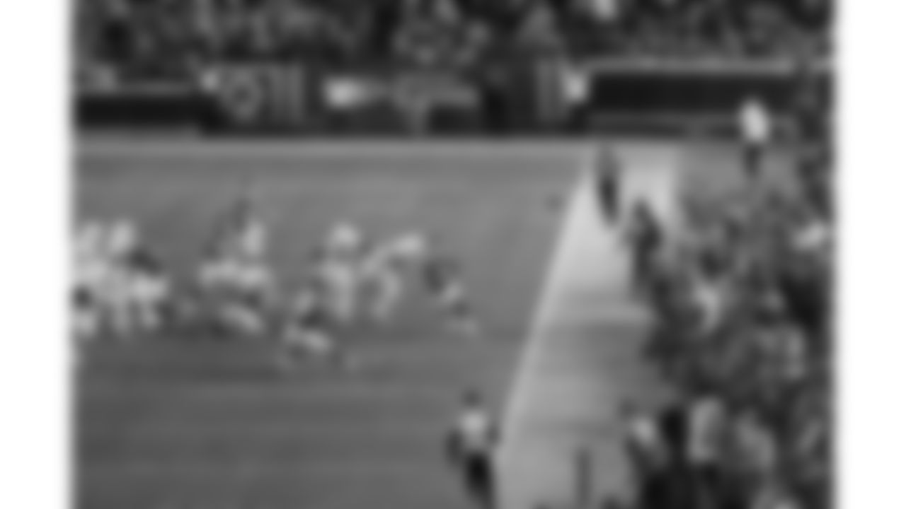 Kansas City Chiefs running back Brashard Smith (24) runs the ball during a week 17 NFL football game against the Denver Broncos, Thursday, December 25, 2025 in Kansas City, MO.