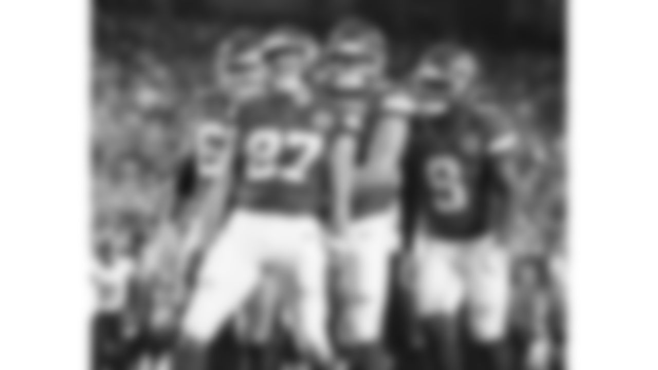 Kansas City Chiefs tight end Travis Kelce (87) celebrates a touchdown during a week 8 NFL Football game against the Washington Commanders on Monday, October 27, 2025 in Kansas City, MO.