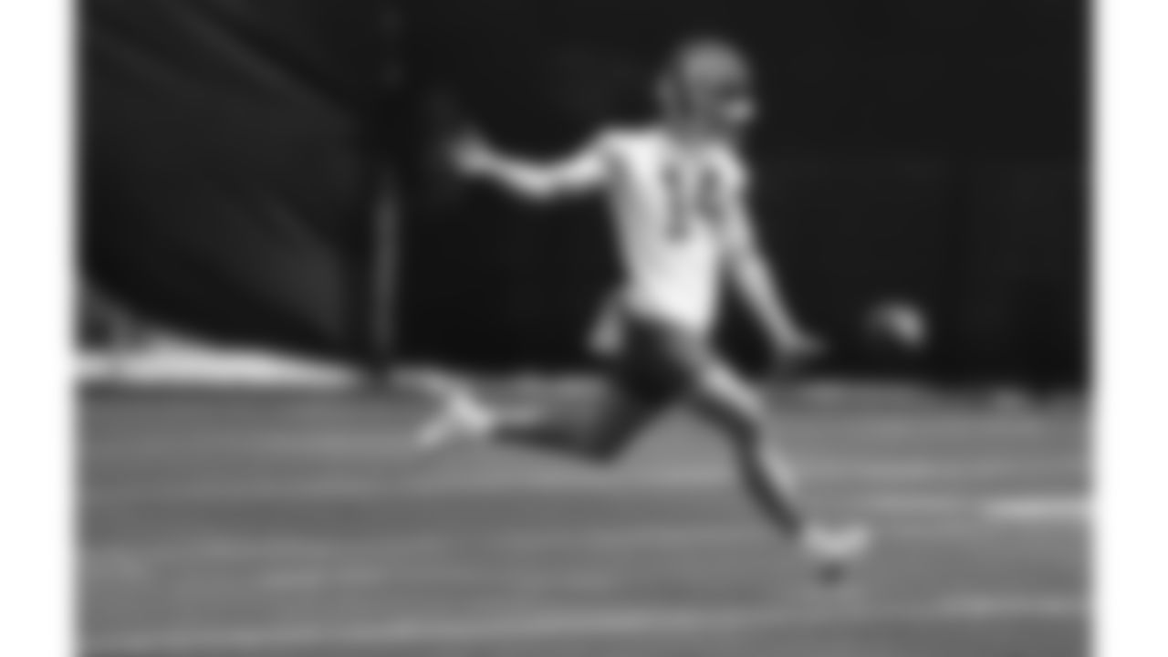 Kansas City Chiefs punter Matt Araiza (14) practices during phase 3 of OTAs on Wednesday, June 4, 2025 in Kansas City, MO.