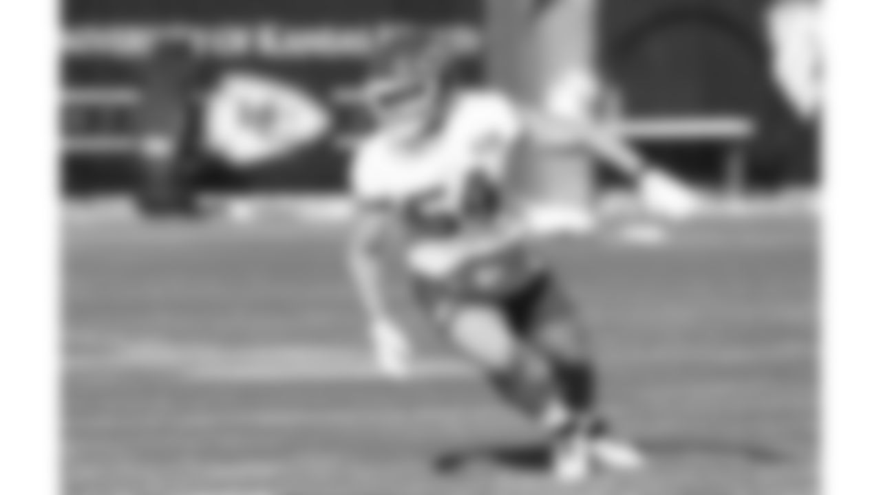 Kansas City Chiefs linebacker Leo Chenal (54) during week 14 practice on Friday December 5, 2025 in Kansas City, MO.