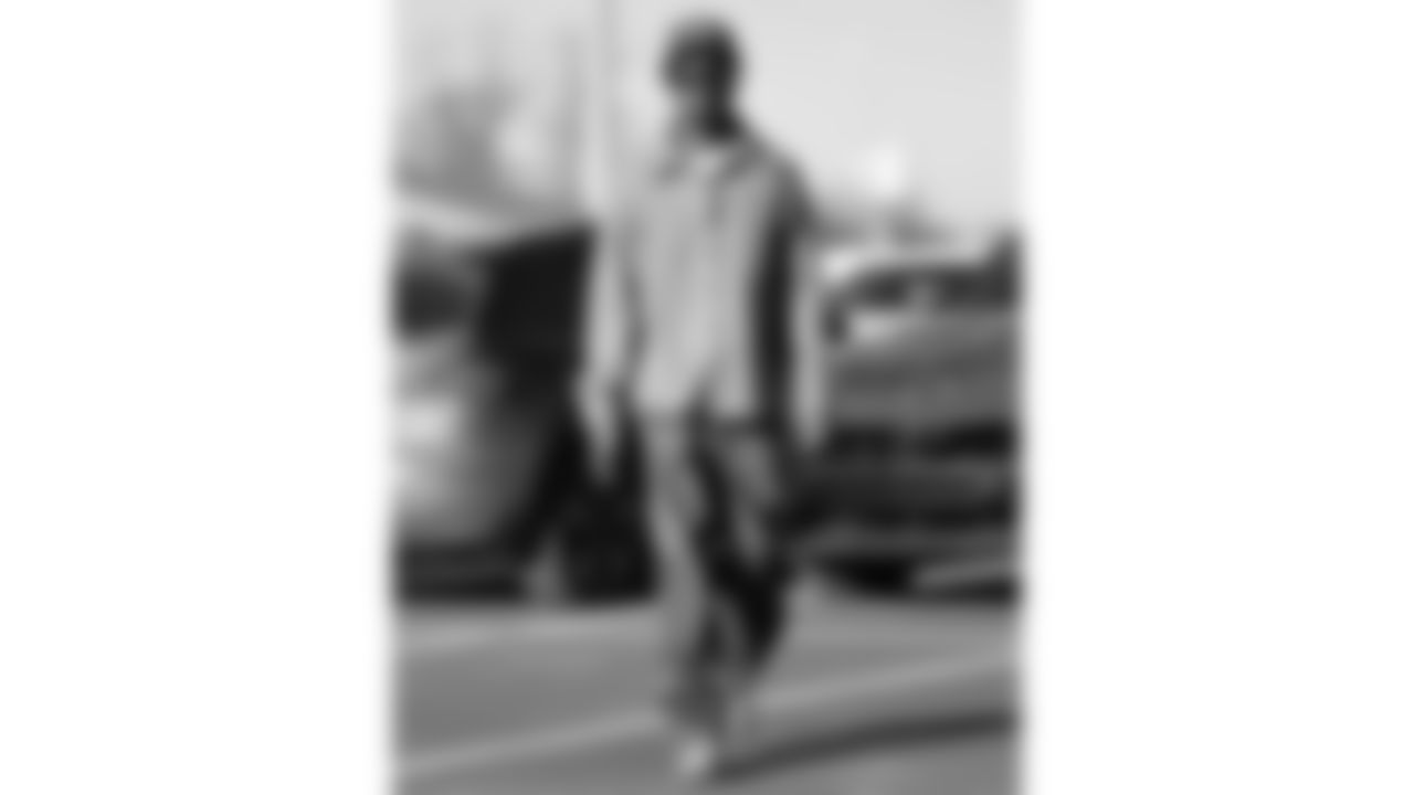 Kansas City Chiefs wide receiver Tyquan Thorton (80) arrives prior to an NFL week 15 matchup against the Los Angeles Chargers, Sunday December 14, 2025.