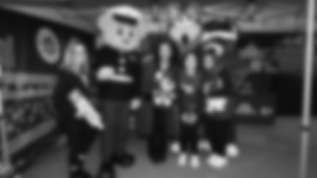 KC Wolf, Gunny Bear and Build-A-Bear with fans at the Build-A-Bear workshop prior to a week 8 NFL Football game against the Washington Commanders on Monday, October 27, 2025 in Kansas City, MO.