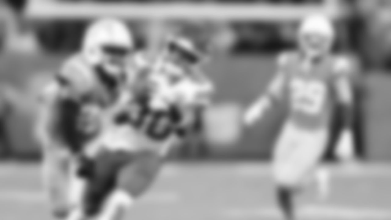 Kansas City Chiefs wide receiver Tyquan Thornton (80) makes a catch during a week 1 NFL football game against the Los Angeles Chargers at Arena Corinthians in São Paulo, Brazil on September 5, 2025.