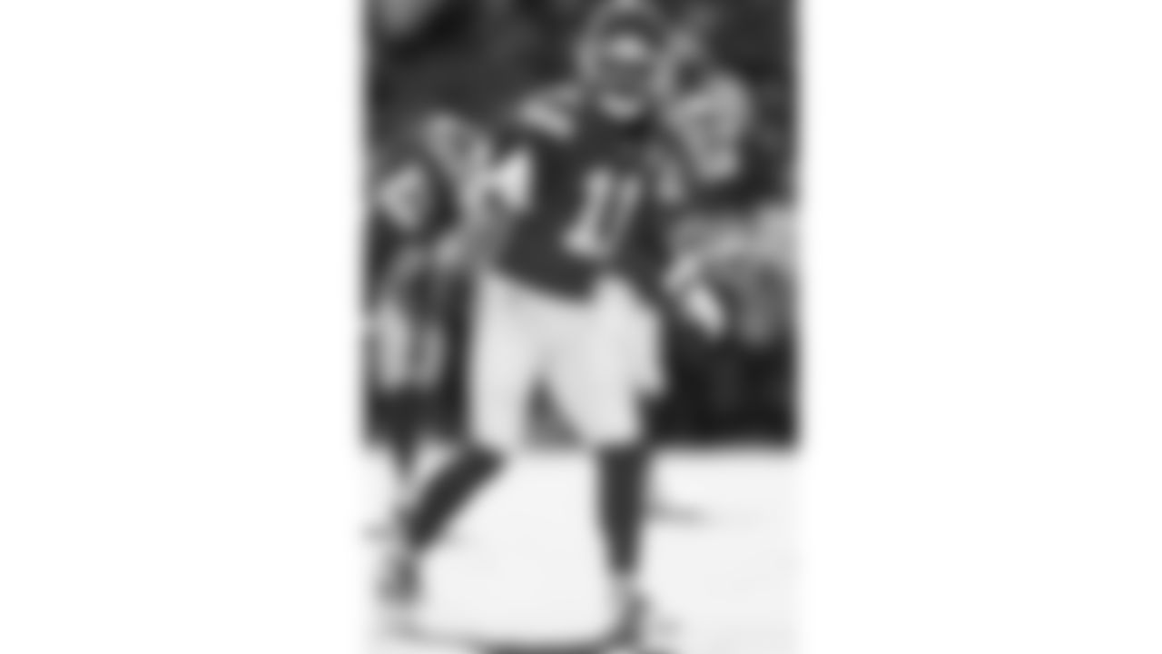 Kansas City Chiefs wide receiver Jalen Royals (11) in position during a week 7 NFL football game against the Las Vegas Raiders, Sunday, October 19, 2025 in Kansas City, MO.