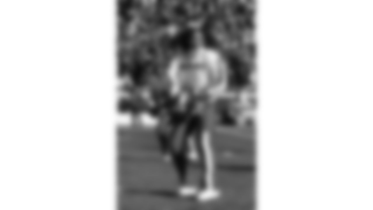 Kansas City Chiefs Cheerleaders on the field prior to a week 15 NFL Football game against the Los Angeles Chargers on Sunday, December 14, 2025 in Kansas City, MO.