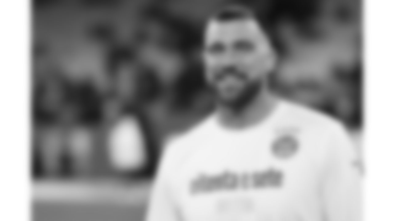 Kansas City Chiefs tight end Travis Kelce (87) smiles prior to a week 1 NFL football game against the Los Angeles Chargers at Arena Corinthians in São Paulo, Brazil on September 5, 2025.