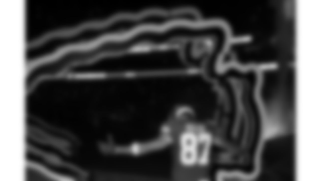 Kansas City Chiefs tight end Travis Kelce (87) runs out the tunnel for the week 6 NFL football game against the Detroit Lions, Sunday, October 12, 2025 in Kansas City, MO.