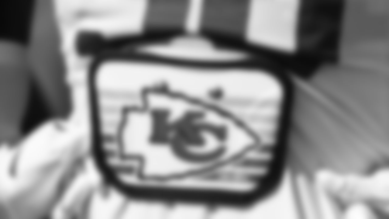 Kansas City Chiefs defensive end Charles Omenihus (90) back plate at day 5 of training camp practice on Sunday, July 27, 2025.