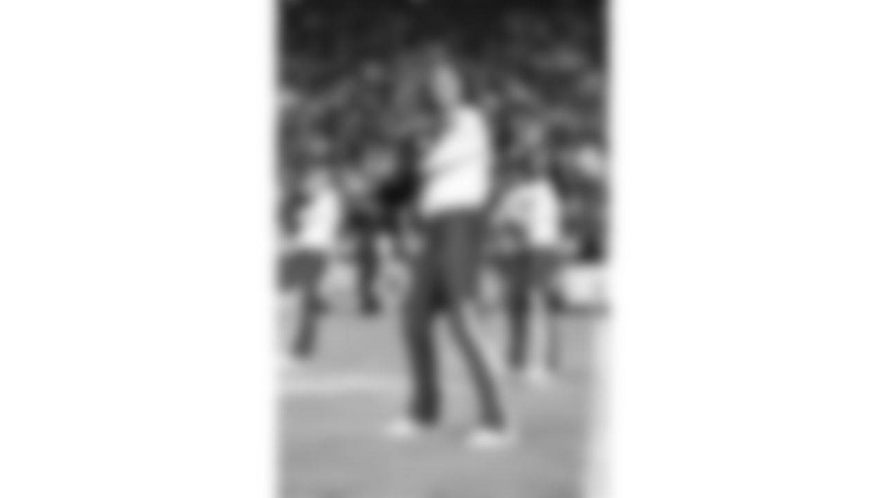 Kansas City Chiefs Cheerleaders perform on the field prior to a week 14 NFL Football game against the Houston Texans on Sunday, December 7, 2025 in Kansas City, MO.