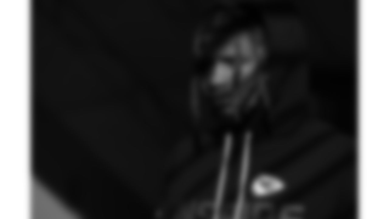 Kansas City Chiefs cornerback Kristian Fulton (8) walks to the field prior to a week 16 NFL football game against the Tennessee Titans, Sunday, December 21, 2025 in Nashville, TN.