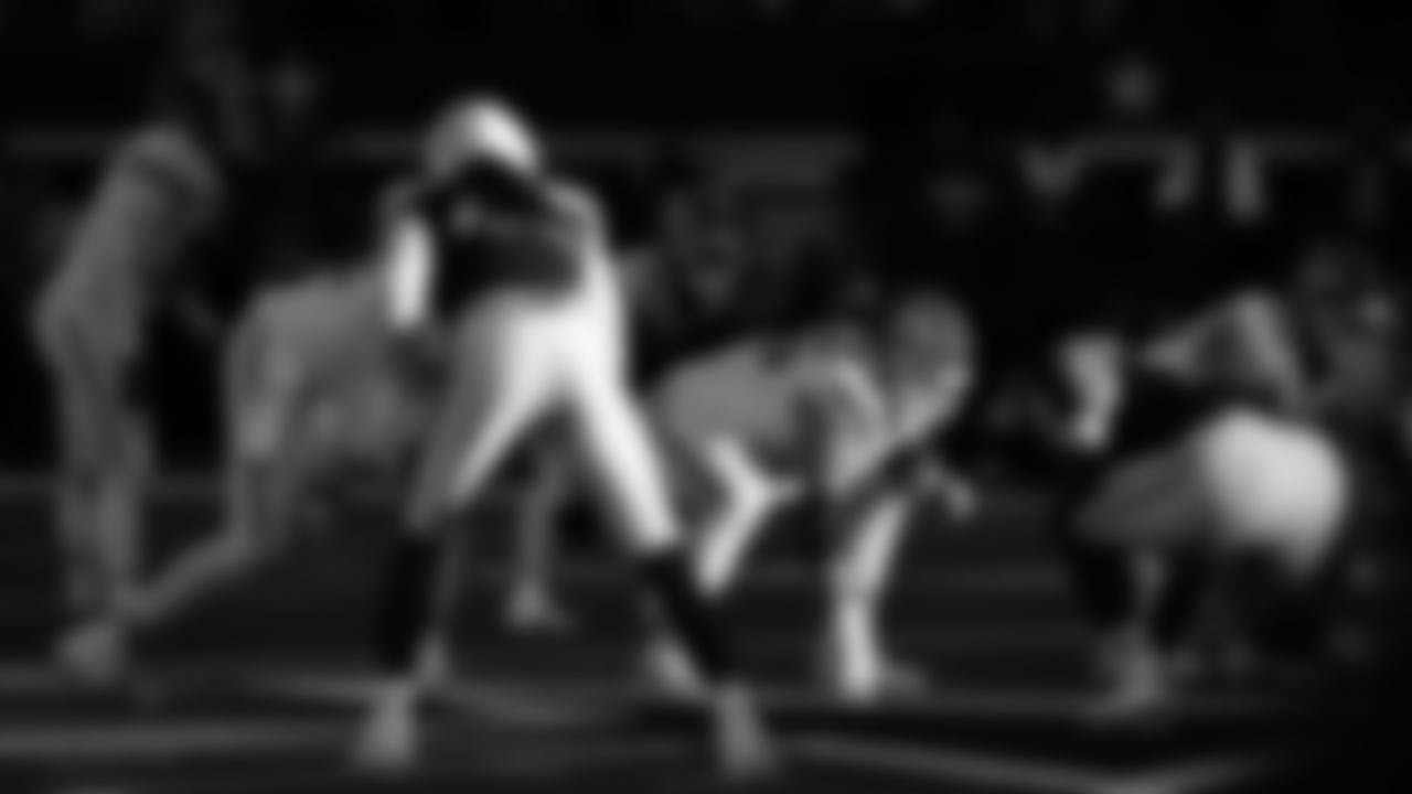 Kansas City Chiefs offensive lineman Mike Caliendo (66) in position during a week 13 NFL Football game against the Dallas Cowboys on Thursday, November 27, 2025 in Dallas, Texas.