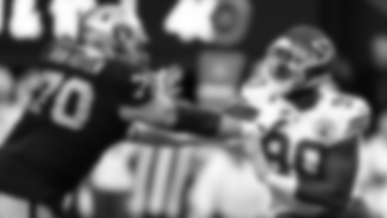 Kansas City Chiefs defensive end Charles Omenihu (90) during the week 12 NFL football game against the Las Vegas Raiders, November 26, 2023 in Las Vegas.