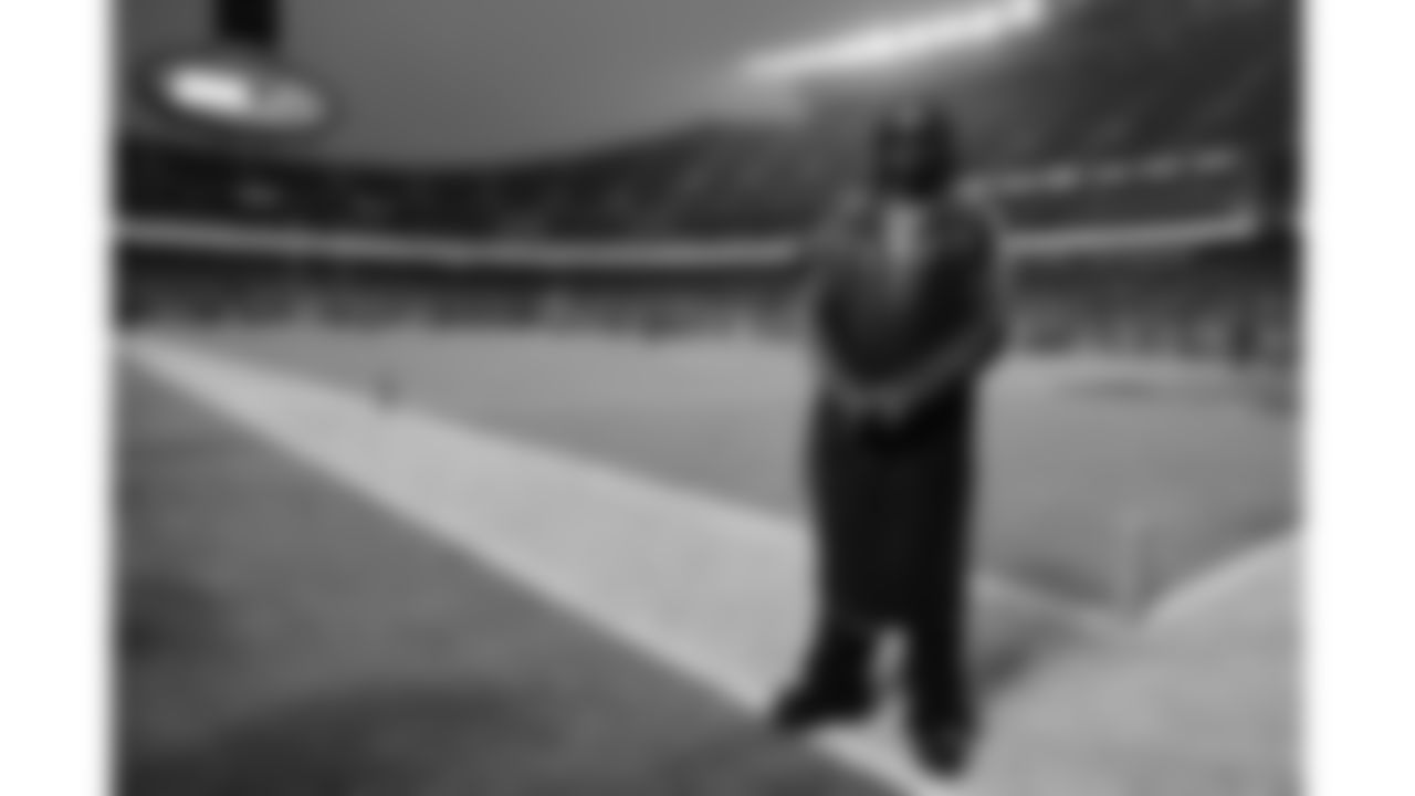 American Rapper and singer, Gunna, prior to a week 8 NFL Football game against the Washington Commanders on Monday, October 27, 2025 in Kansas City, MO.