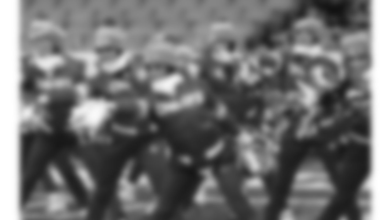 Kansas City Chiefs Cheerleaders practice on the field prior to a week 15 NFL Football game against the Los Angeles Chargers on Sunday, December 14, 2025 in Kansas City, MO.