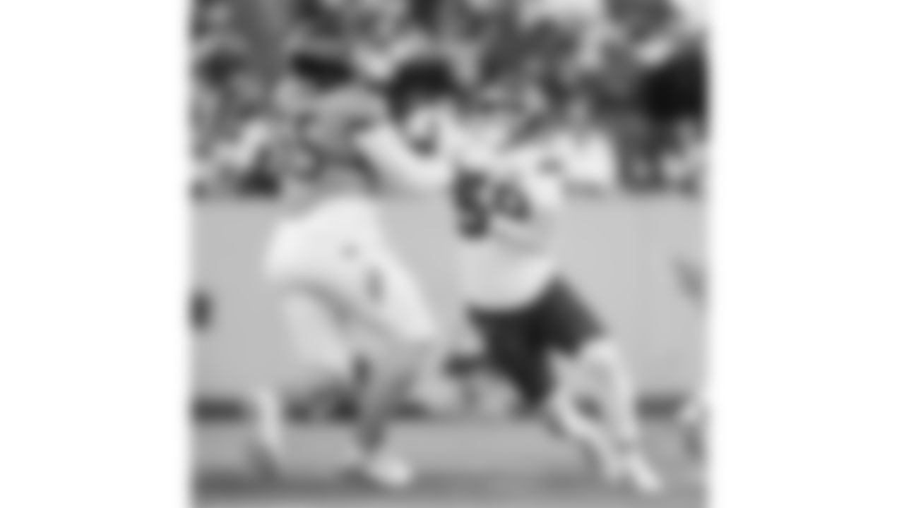 Kansas City Chiefs linebacker Cooper McDonald (59) rushes the offense during a week 16 NFL Football game against the Tennessee Titans on Sunday, December 21, 2025 in Nashville, Tennessee.