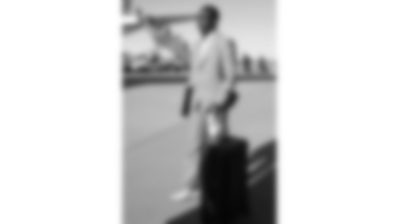 Kansas City Chiefs wide receiver Hollywood Brown (5) travels for a week 11 matchup with the Denver Broncos Saturday November 15, 2025.