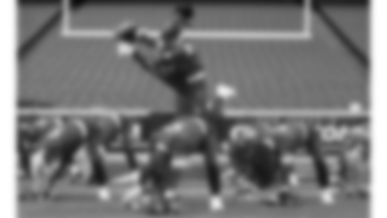 Kansas City Chiefs Cheerleaders practice on the field prior to a week 14 NFL Football game against the Houston Texans on Sunday, December 7, 2025 in Kansas City, MO.