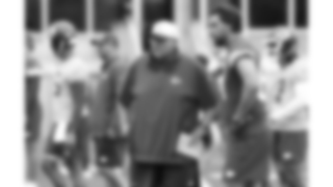 Kansas City Chiefs Head Coach Andy Reid and tight end Travis Kelce (87) practices during phase 3 of OTAs on Tuesday June 17, 2025 in Kansas City, MO.