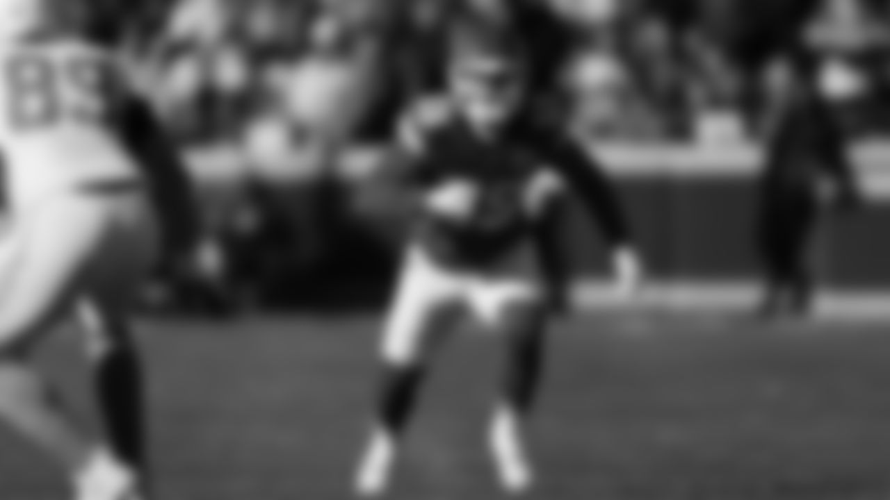 Kansas City Chiefs linebacker Cooper McDonald (59) in position during an NFL week 15 matchup against the Los Angeles Chargers, Sunday December 14, 2025.