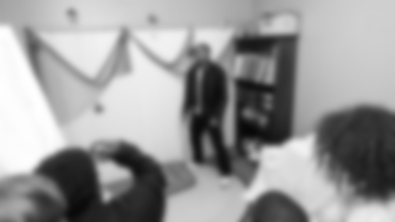 Kansas City Chiefs cornerback Trent McDuffie (22) plays game with kids at the reveal of his My Cause My Cleats at the Solace House in Shawnee Mission, Kansas on Tuesday, November 11, 2025.