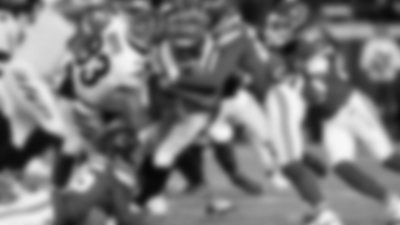 The Kansas City Chiefs face off against the Cincinnati Bengals at GEHA Field at Arrowhead Stadium on December 31, 2023.