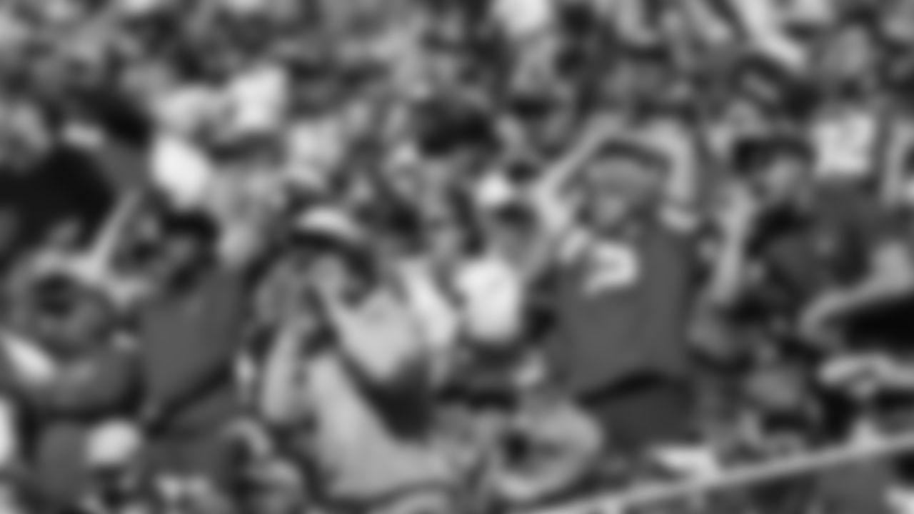 Kansas City Chiefs fans cheer during a week 12 NFL football game against the Indianapolis Colts, Sunday, November 23, 2025 in Kansas City, MO.