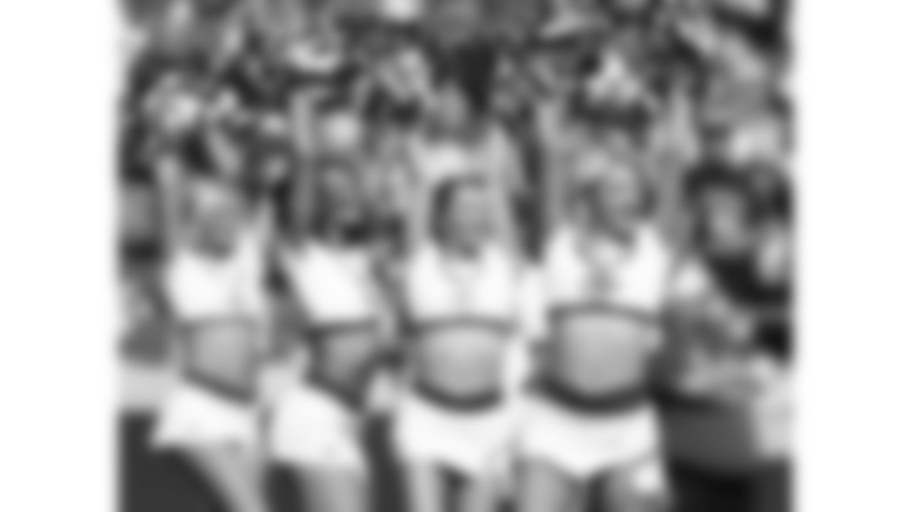 Kansas City Chiefs Cheerleaders performs during a week 7 NFL Football game against the Las Vegas Raiders on Sunday, October 19, 2025.