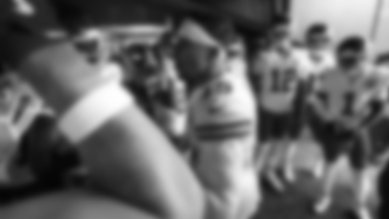 Kansas City Chiefs quarterback Patrick Mahomes (15) addresses the team in the tunnel prior to a preseason week 2 NFL football game against the Seattle Seahawks, Friday, August 15, 2025 in Seattle, WA.