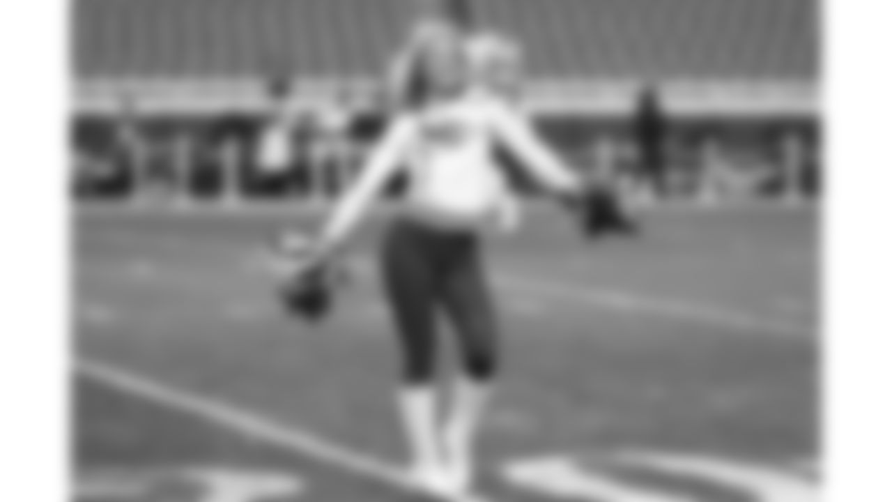 The Kansas City Chiefs Cheerleaders and Entertainment teams prior to a week 17 NFL Football game against the Denver Broncos on December 25, 2025 in Kansas City, MO.