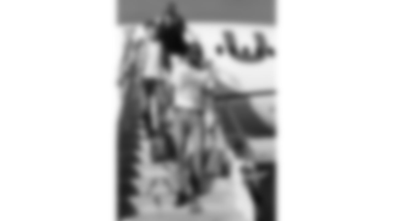 Kansas City Chiefs cornerback Jaylen Watson (35) travels for a week 11 matchup with the Denver Broncos Saturday November 15, 2025.