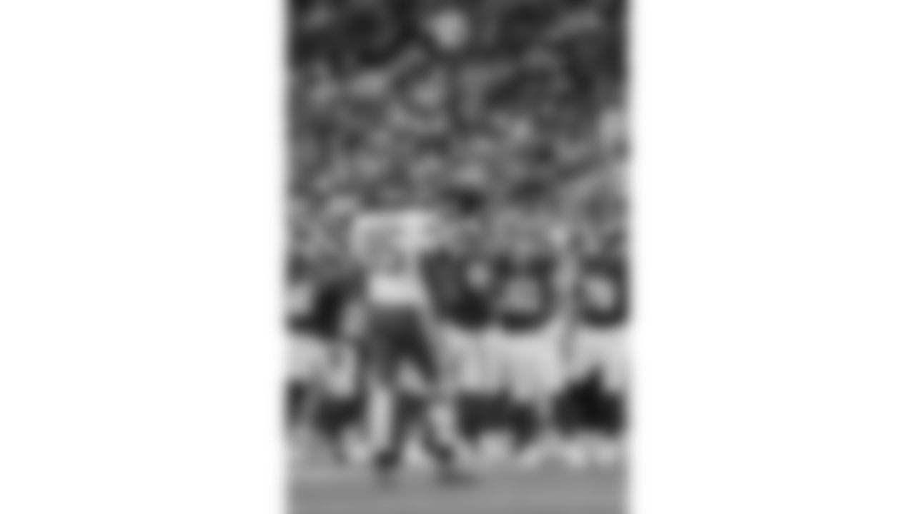 Kansas City Chiefs defensive tackle Chris Jones (95) watches the Giants offense during a week 3 NFL Football game against the New York Giants on Sunday, September 21, 2025 at MetLife Stadium in East Rutherford, New Jersey.