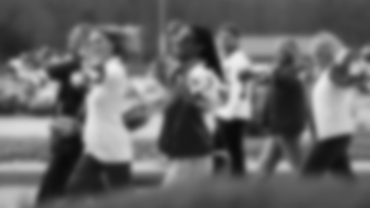 Kansas City Chiefs Alumni Cheerleaders in the pregame parade prior to a week 12 NFL Football game against the Indianapolis Colts on Sunday, November 23, 2025 in Kansas City, MO.